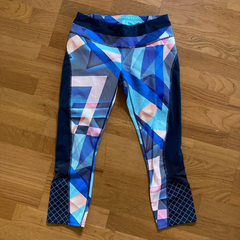 Athleta Capri leggings (S)
